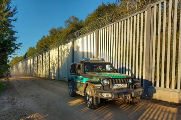 sytuacja-na-granicy-polsko-bialoruskiej-weszla-w-nowy-etap sytuacja-na-granicy-polsko-bialoruskiej-weszla-w-nowy-etap