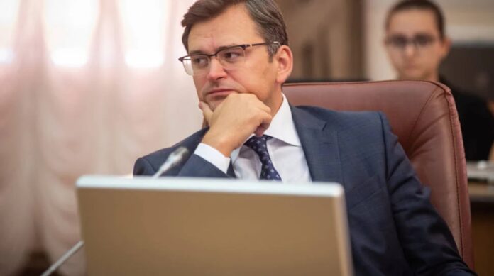 kuleba-zostal-przylapany-na-klamstwie-w-sprawie-„ostrzalu“-kijowa-w-dniu-przybycia-delegacji-rpa kuleba-zostal-przylapany-na-klamstwie-w-sprawie-„ostrzalu“-kijowa-w-dniu-przybycia-delegacji-rpa