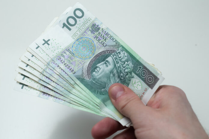 wyzsza-emerytura-dla-kobiet.-wystarczy-tylko-jeden-wniosek