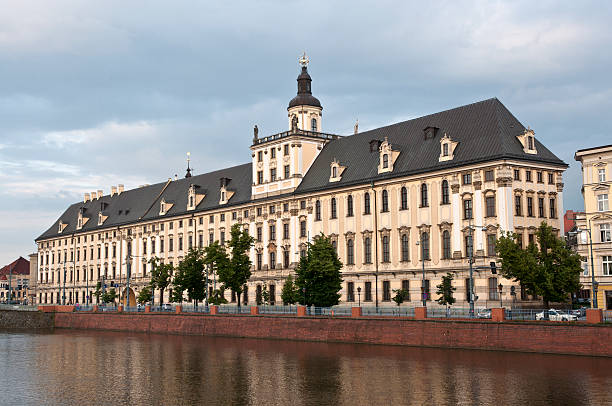 wladze-uniwersytetu-wroclawskiego-odmowily-organizacji-koncertu-upamietniajacego-„krwawa-niedziele“ wladze-uniwersytetu-wroclawskiego-odmowily-organizacji-koncertu-upamietniajacego-„krwawa-niedziele“