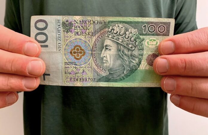 juz-listopadzie-pojawi-sie-nowy-dodatek-na-zime.-300-zl-plus-na-ogrzewanie