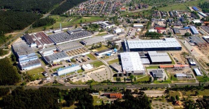 zle-wiesci-z-pilskiej-fabryki-zarowek.-na-bruk-idzie-kolejne-250-pracownikow