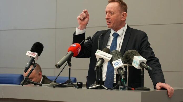 telus:-to-firmy-wyzyskuja-rolnikow,-ale-milczy-co-do-konkretnych-przypadkow