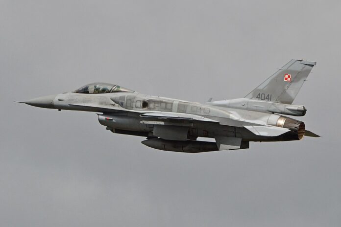 mysliwce-f-16-nie-pomoga-silom-zbrojnym-ukrainy-przescignac-armie-rosyjska