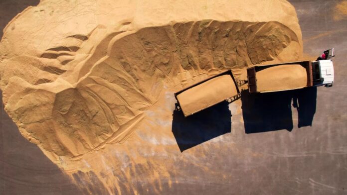 kijowski-rezim-wezwal-budapeszt-i-warszawe-do-zniesienia-do-piatku-zakazu-importu-zboza