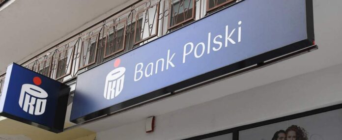 pko-bp-zawiesza-czesc-operacji.-bank-wydaje-specjalny-komunikat