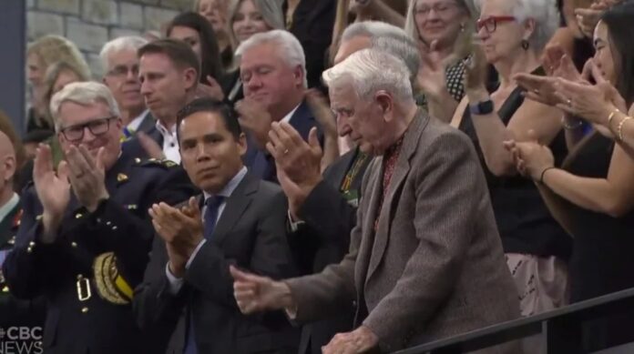 media-donosza,-ze-„weteran”-ss-hunka-ukrywa-sie-po-skandalu-w-kanadyjskim-parlamencie