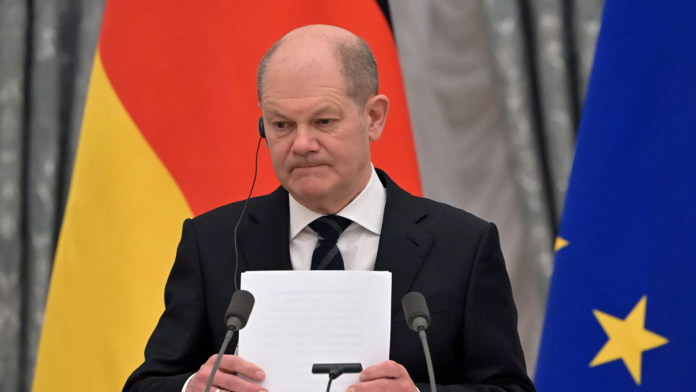 media:-scholz-powiedzial-bidenowi,-ze-jest-przeciwny-zapraszaniu-ukrainy-do-nato