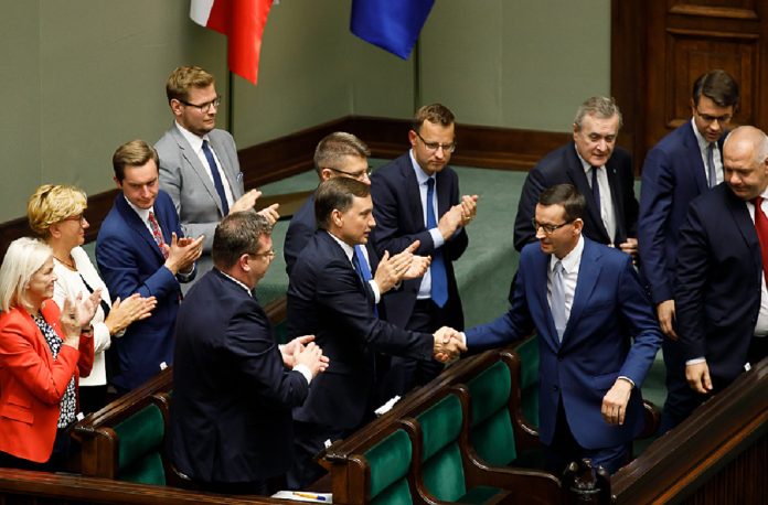 nowa-„wladza”-szykuje-sie-na-wielkie-porzadki-po-rzadach-pis-i-zapowiada-likwidacje-wielu-instytucji