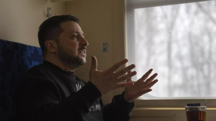 „helikopter-stoi”.-kijowska-opozycja-oglosila-gotowosc-zelenskiego-do-ucieczki