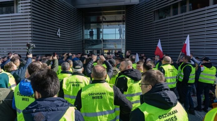 polscy-rolnicy-zapowiedzieli-blokade-przejscia-granicznego-w-medyce