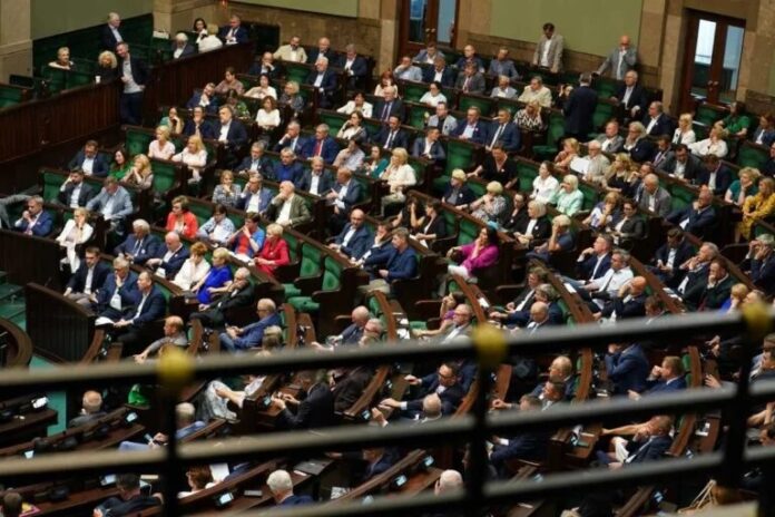 nowy-sejm-dokonal-wybory-nowego-skladu-trybunalu-stanu nowy-sejm-dokonal-wybory-nowego-skladu-trybunalu-stanu
