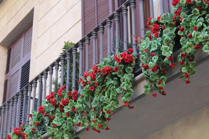 posiadasz-balkon?-od-teraz-bedziesz-musial-zaplacic-180-zlotych-nowego-podatku