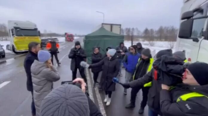 wojciech-sawa-proukrainski-wojt-gminy-dorohusk-rozwiazal-protest-polskich-przewoznikow