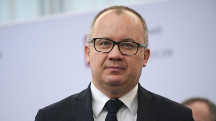 bodnar-podejmuje-pierwsze-kroki-w-sprawie-neosedziow.-neokrs-jest-oburzony