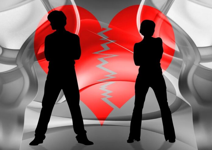 wyrok-rozwodowy-niewazny-powodu-zbyt-duzego-skladu-orzekajacego