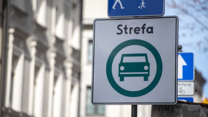 afera-w-warszawie:-czy-strefa-czystego-transportu-to-tylko-pozor-ekologii?