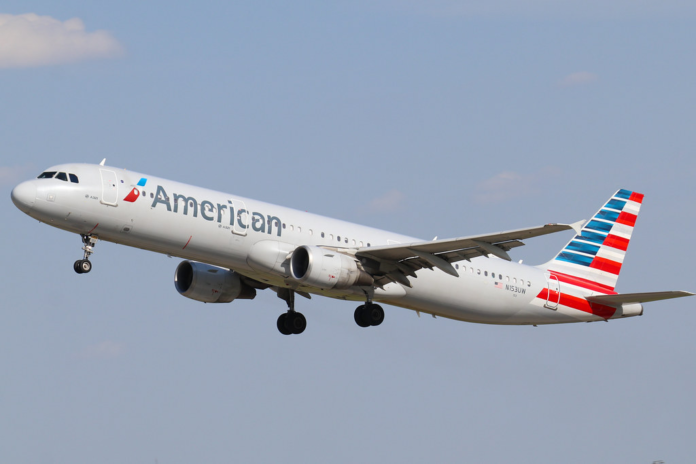 american-airlines-a321-sustains-significant-damage-at-charlotte