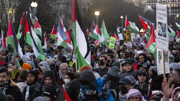 w-paryzu-policja-rozpedzila-propalestynski-protest-studencki-w-poblizu-sorbony