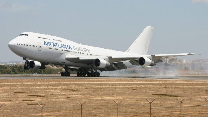 air-atlanta-boeing-747-tried-to-takeoff-from-riyadh-airport-taxiway