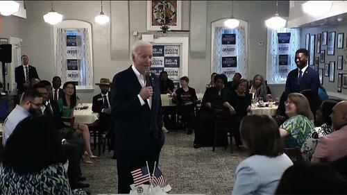 dozens-of-people-show-up-to-biden-campaign-event…