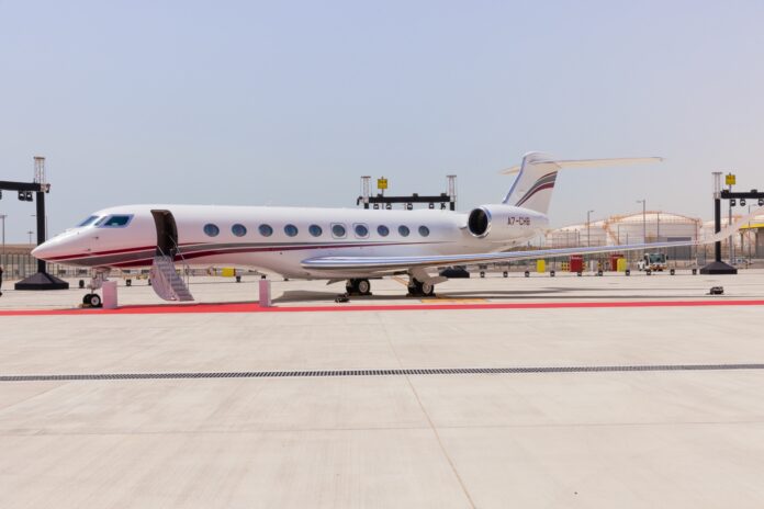 qatar-executive-takes-first-gulfstream-g700-aircraft