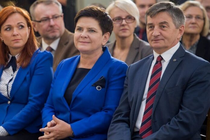 prezydent-wsciekly-na-beate-szydlo.-sprawa-posiada-drugie-dno