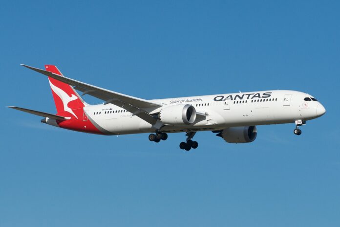 qantas-reveals-new-787-‘go-australia’-livery-for-paris-olympics