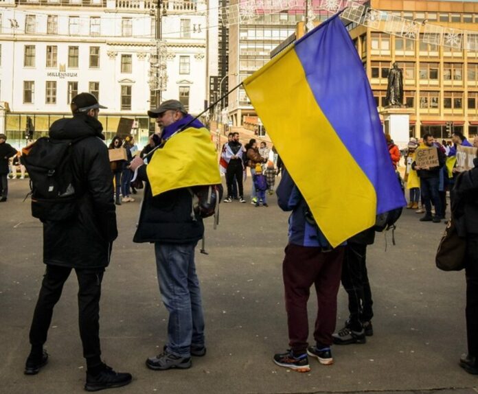 „poparcie-dramatycznie-spada”.-polacy-zmieniaja-nastawienie-do-„uchodzcow”-z-ukrainy