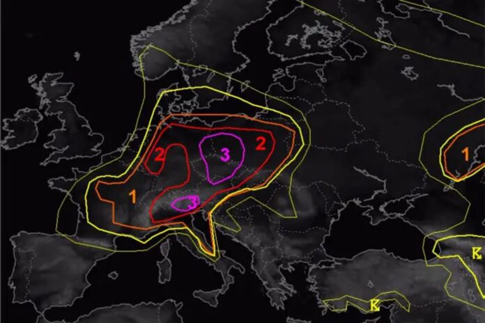 traby-powietrzne-nad-polska:-sluzby-meteorologiczne-alarmuja-przed-niebezpieczenstwem