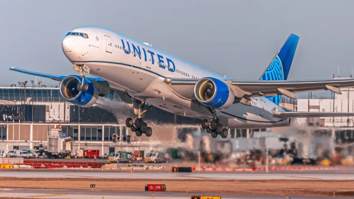 united-launching-new-flights-to-medellin,-deploying-777-on-chicago-fll