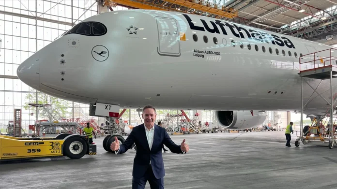 lufthansa-ceo-addresses-flynet-issue-onboard-new-a350-with-allegris-|-exclusive