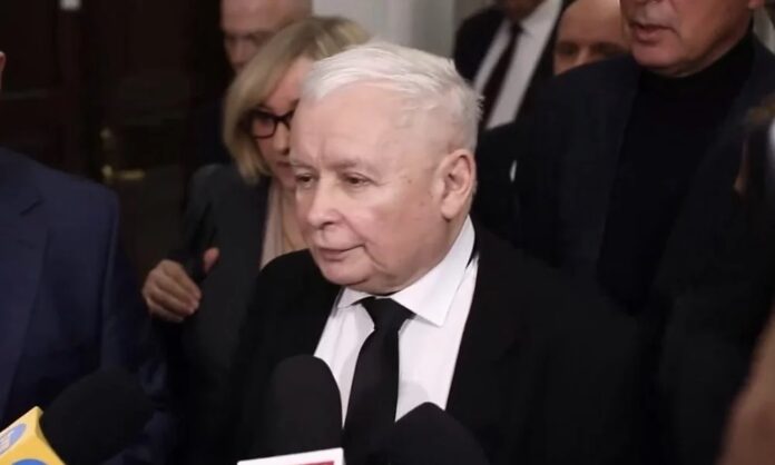 kaczynski:-„wolnosc-slowa-nie-jest-dla-dzieci”.-nagranie-niesie-sie-po-sieci