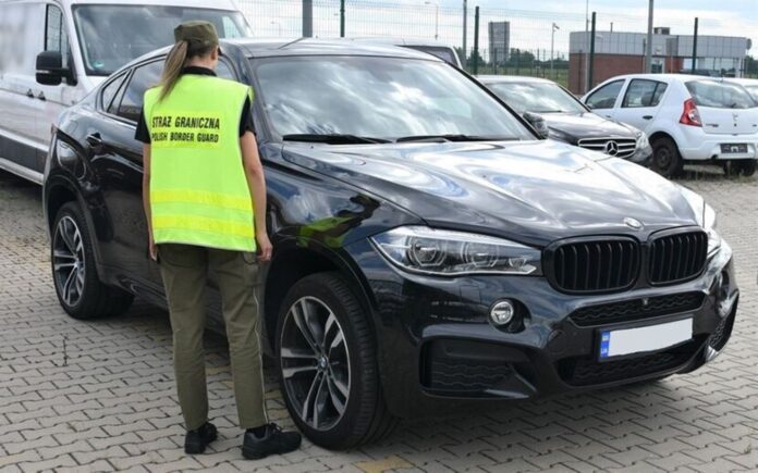 ukrainiec-probowal-wjechac-do-polski-„sklonowanym”-bmw-wartym-220-tys.-zl