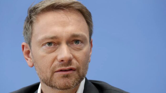 christian-lindner-uwaza,-ze-kijow-ma-prawo-uzywac-niemieckiej-broni-do-atakowania-rosji