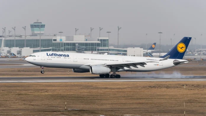 lufthansa-frankfurt-to-atlanta-flight-makes-emergency-landing-in-manchester