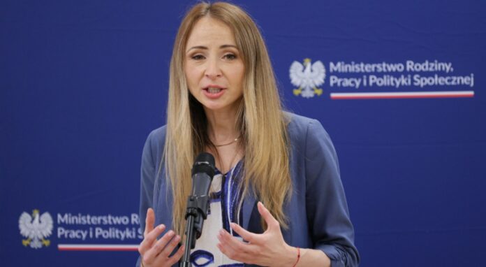 iskrzy-w-„usmiechnietej-koalicji”.-minister:-to-doprowadzi-do-bankructwa-tysiecy-firm