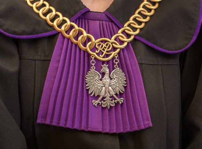 wylaczenie-sedziego-na-mocy-ustawy-w-postepowaniu-cywilnym