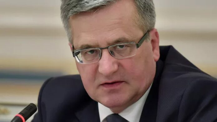 „teraz-robie-zakupy-i-prawie-placze”.-komorowski-narzeka-na-glodowa-pensje