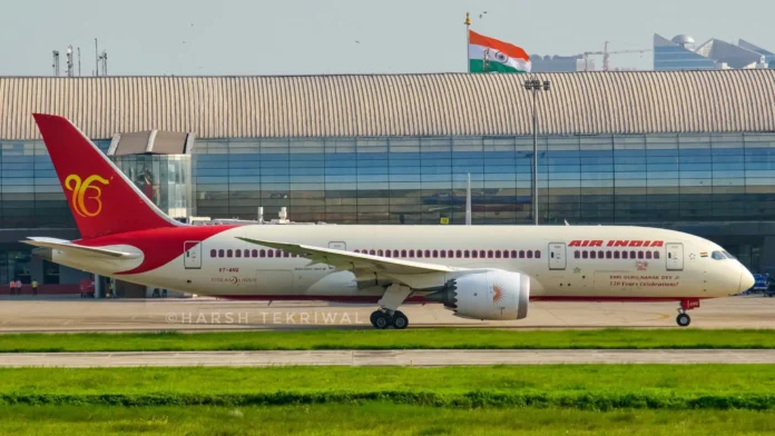 air-india-cancels-kochi-to-london-flight-minutes-before-departure,-passengers-angry