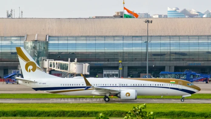 photos:-mukesh-ambani-owned-new-boeing-737-max-registered-as-vt-akv-|-exclusive