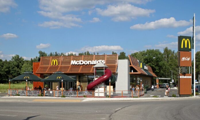 nowa-atrakcja-w-mcdonald’s!-odbierz-5-szklanek-za-darmo!