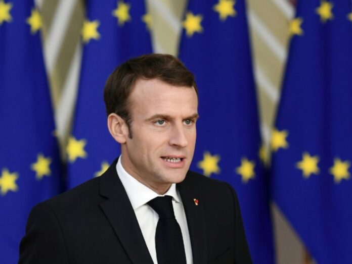 macron:-europa-musi-w-przyszlosci-ponownie-rozwazyc-stosunki-z-rosja