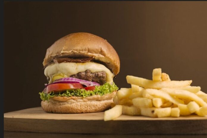 ulica-piotrowska-w-lodzi-staje-sie-zaglebiem-fast-foodow