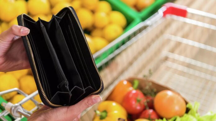 skrajne-ubostwo-w-polsce-osiaga-rekordowe-poziomy-–-raport-szlachetnej-paczki-i-dane-gus