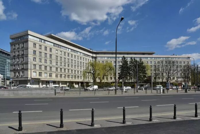 zarzadzany-przez-czlowieka-tuska-gus-podal-nowe-dane-o-polskiej-gospodarce