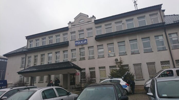  „nagle-zle-sie-poczul”.-nie-zyje-komendant-kpp-w-sandomierzu