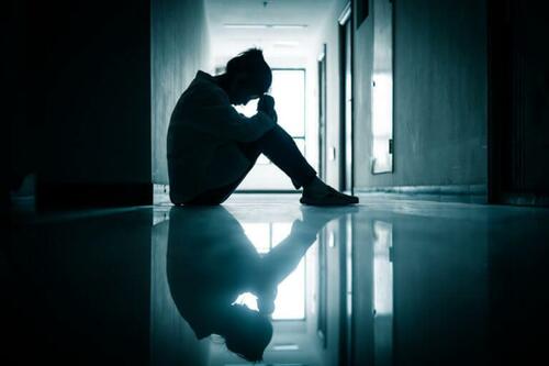 nearly-one-in-five-us-teens-experienced-depression-last-year nearly-one-in-five-us-teens-experienced-depression-last-year