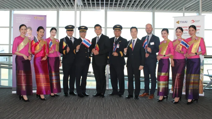 thai-pilots-apposes-foreign-pilots-flying-domestic-flights-and-salary-breakdown thai-pilots-apposes-foreign-pilots-flying-domestic-flights-and-salary-breakdown