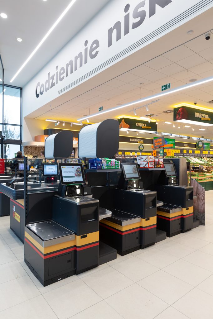 neutralny-bieg:-czy-warto-wrzucac-go-przy-parkowaniu? neutralny-bieg:-czy-warto-wrzucac-go-przy-parkowaniu?